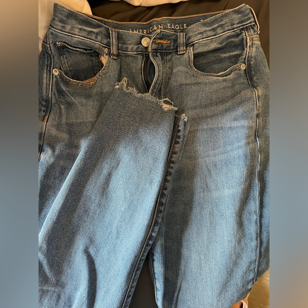 Women’s American Eagle jeans size 6 good condition